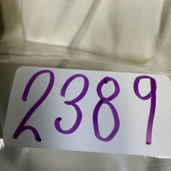 Patagonia Mens Size 40 Organic Cotton Stand Up Shorts Tan Khaki Pockets - Picture 7 of 7